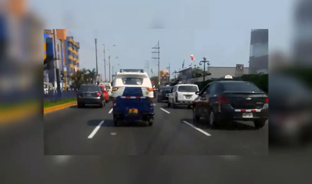 Chorrillos: mototaxis transitan por avenida principal pese a prohibición [VIDEO]