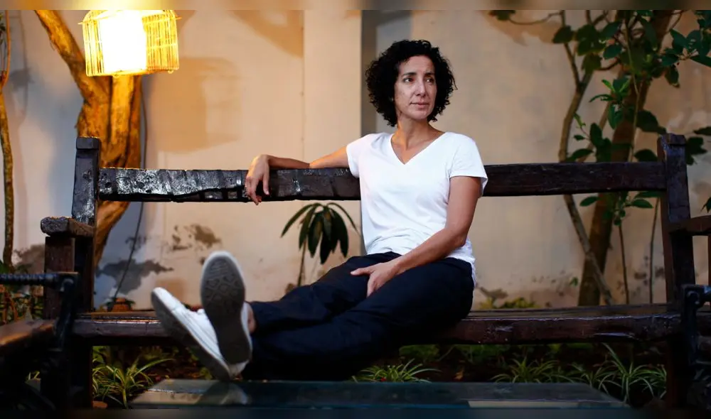 Gianella Neyra conmueve con última foto de Sofía Rocha en el teatro