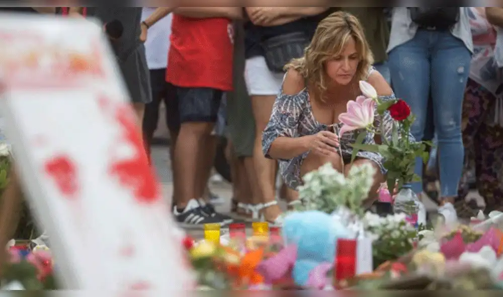 Aumentan a 15 las víctimas mortales que dejó el atentado en Barcelona Aumentan a 15 las víctimas mortales que dejó el atentado en Barcelona