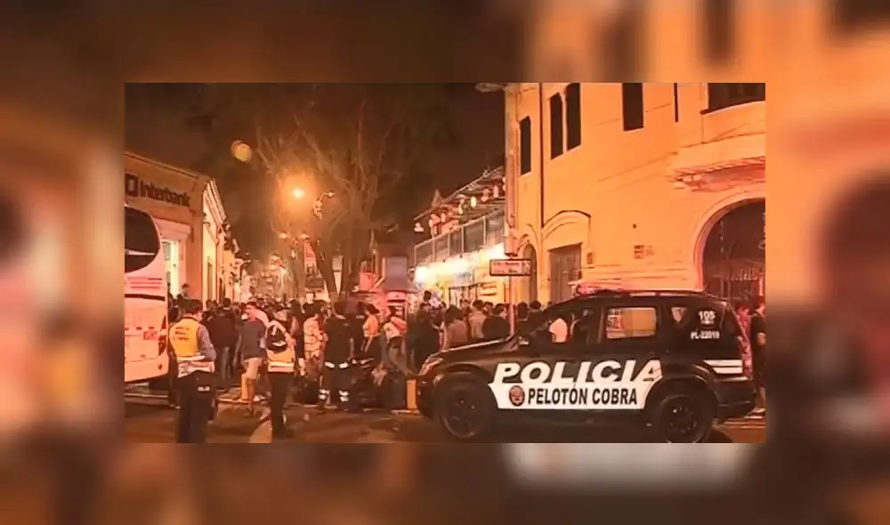 Policía informó que se intervino 4 locales por mandato judicial y 7 de manera aleatoria. (Foto: Captura de video / América Noticias)