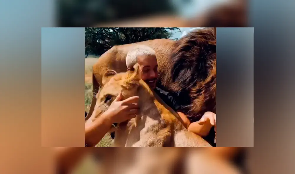 Desliza hacia la izquierda para ver la tierna escena que se volvió viral en Facebook. Desliza hacia la izquierda para ver la tierna escena que se volvió viral en Facebook.