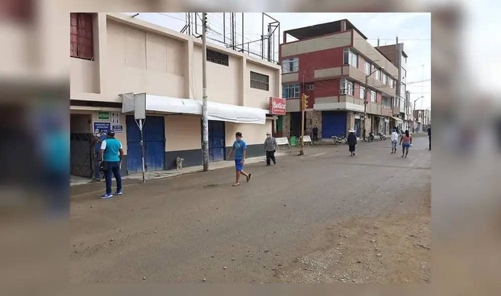 Se mantiene más de un metro de distancia. Se mantiene más de un metro de distancia.