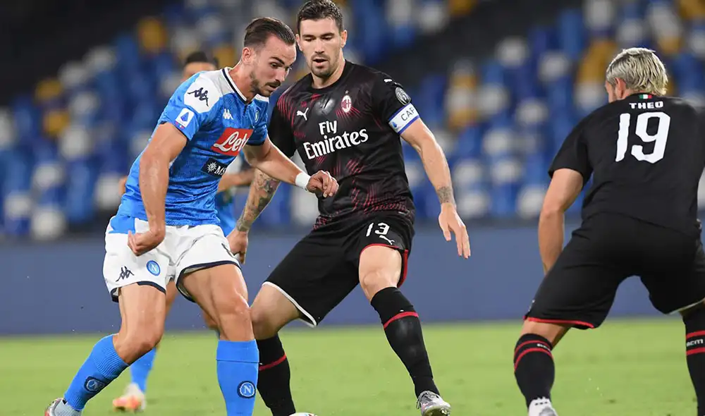 Milan empezó ganando el partido, pero se dejó dar vuelta y lo igualó en el segundo tiempo. Foto: @sscnapoli
