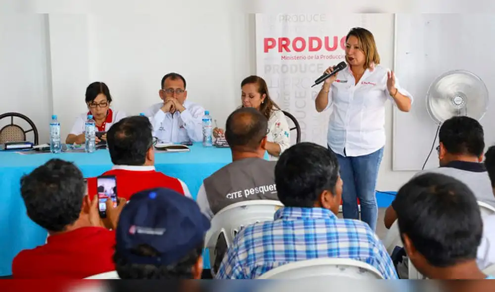 Ministra de Producción se reunió con pescadores artesanales. Ministra de Producción se reunió con pescadores artesanales.