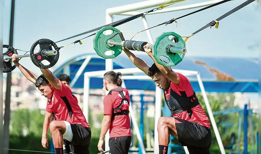 fuerza. Arias cumplirá su novena temporada en Melgar. fuerza. Arias cumplirá su novena temporada en Melgar.