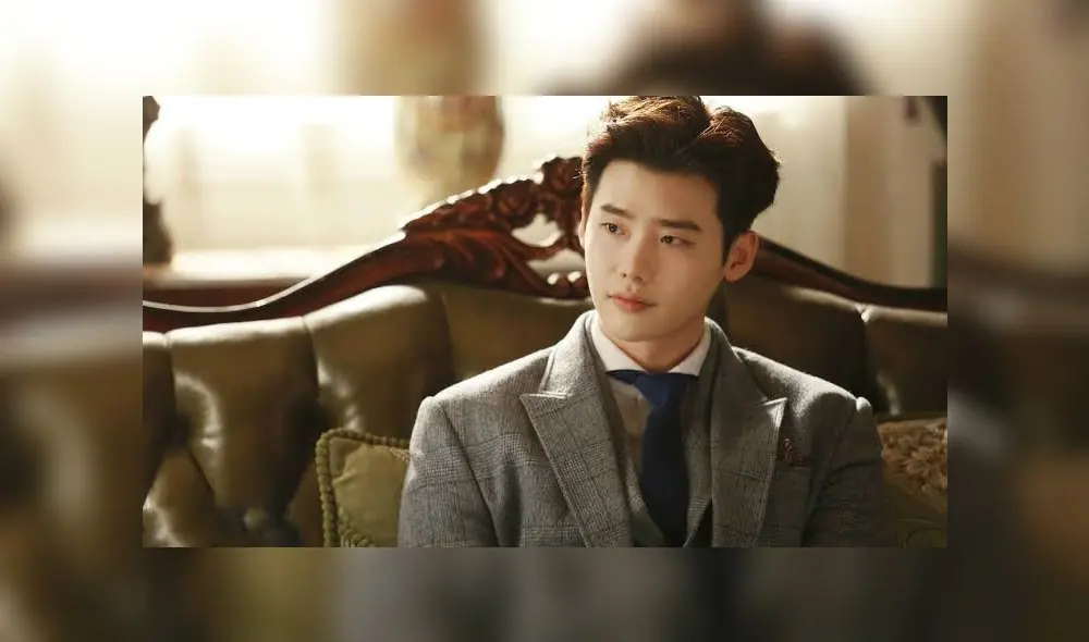 Lee Jong Suk en el dorama “Jade Lover”, 2019.