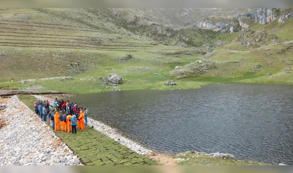 Ministerio de Agricultura construyó seis qochas en Gamarra. Ministerio de Agricultura construyó seis qochas en Gamarra.