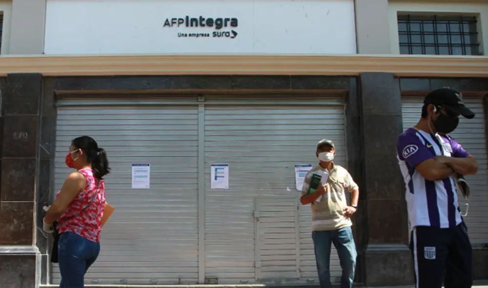 Tras la aprobación en el Pleno del retiro de los fondos de la ONP, ahora buscan ir por el retiro facultativo de hasta el 100 % en las AFP. (Foto: Verónica Calderón) Tras la aprobación en el Pleno del retiro de los fondos de la ONP, ahora buscan ir por el retiro facultativo de hasta el 100 % en las AFP. (Foto: Verónica Calderón)