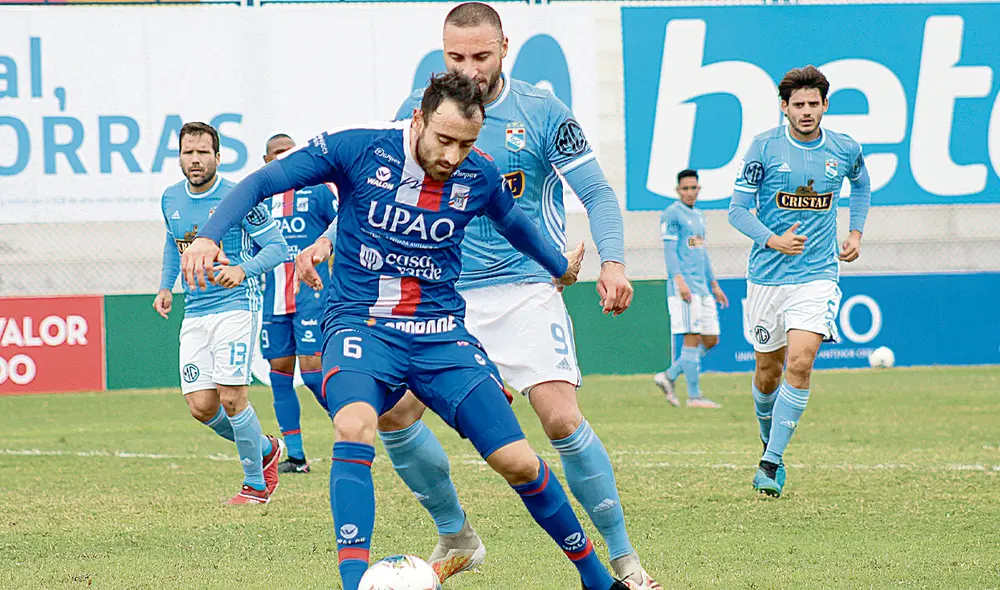 carlos manucci sporting cristal emanuel herrera ernest nungaray carlos manucci sporting cristal emanuel herrera ernest nungaray