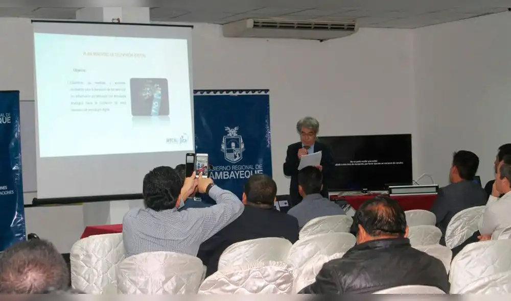 Lambayeque: capacitan a radiodifusores sobre implementación de Televisión Digital Terrestre