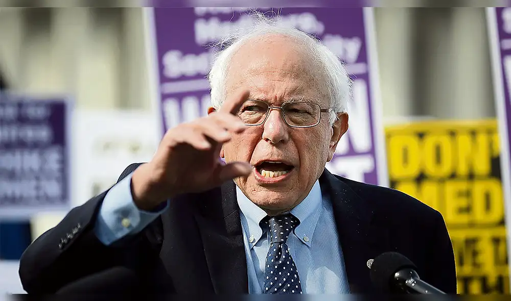 Sanders reaparece en el escenario político