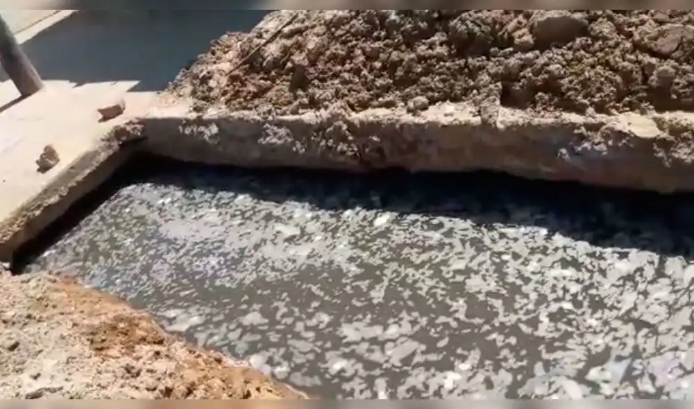 Desagüe de obra abandonada contamina a vecinos en Sullana [VIDEO]