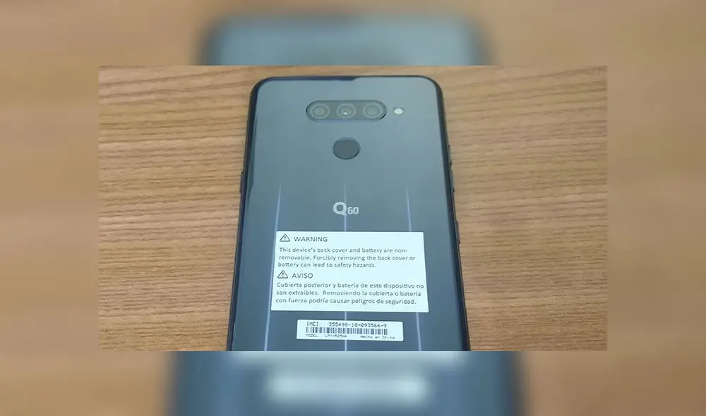 LG Q60 tiene triple cámara trasera.