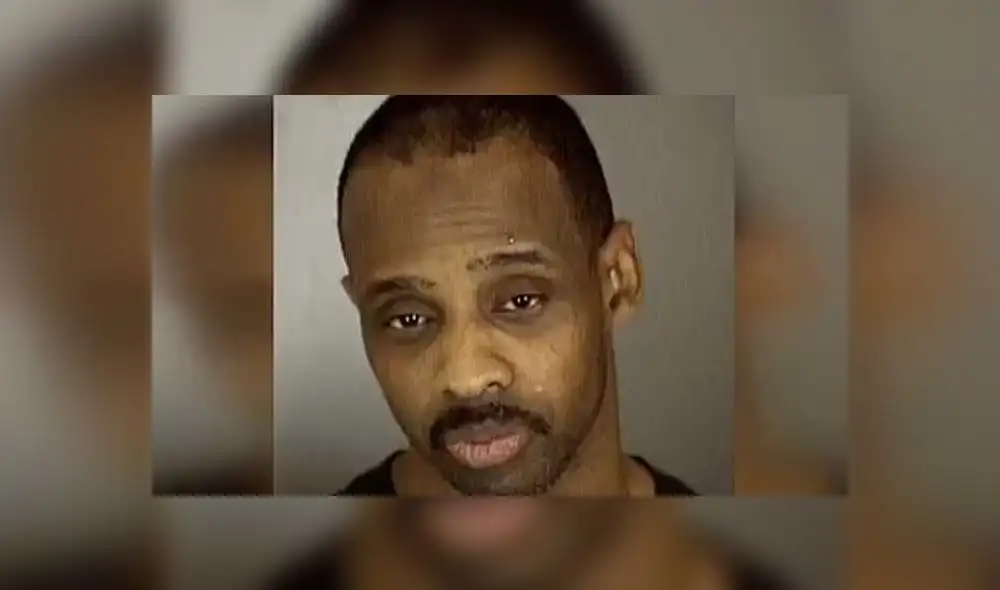 Wendell Melton está acusado de dispararle a su hijo Giovanni de 14 años en 2017. Foto: Captura.