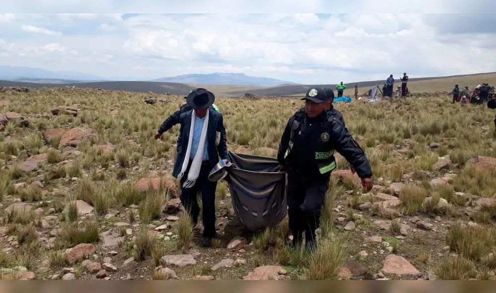 Una madre y sus dos hijas mueren tras ser impactadas por un rayo en Puno.