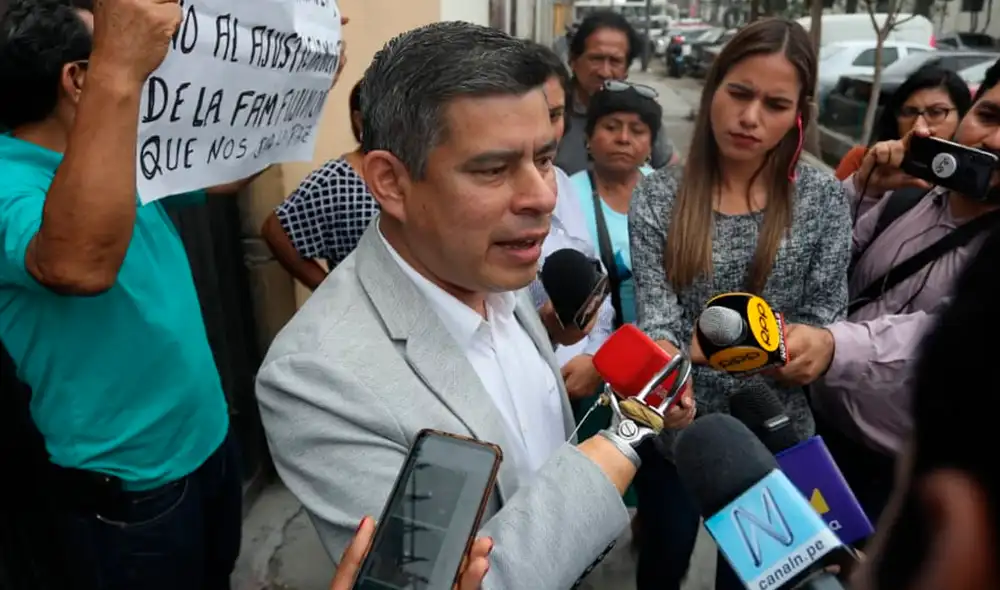 Luis Galarreta tras allanamiento en Fuerza Popular: El fujimorismo no va a morir Luis Galarreta tras allanamiento en Fuerza Popular: El fujimorismo no va a morir