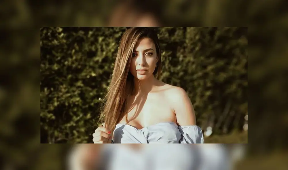 Claudia Ramírez eleva la temperatura al hacer ejercicios en osado atuendo