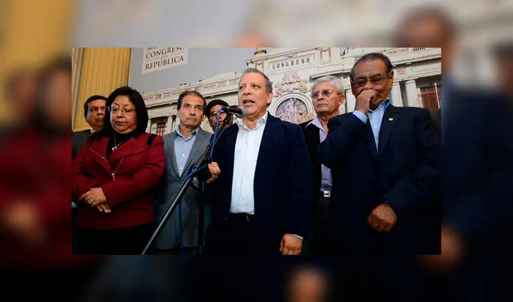 Frente Amplio: Decisión de PPK sobre Lava Jato debilita lucha contra la corrupción