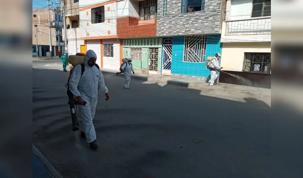 Desinfectan distrito de La Victoria de Chiclayo.