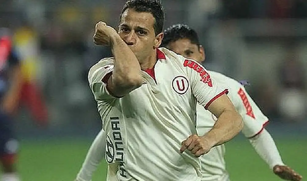 Diego Guastavino jugó tres temporadas en Universitario (2013-16-17). Diego Guastavino jugó tres temporadas en Universitario (2013-16-17).