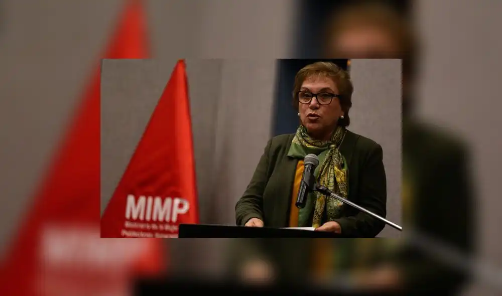 Partido oficialista Peruanos por el Kambio exige renuncia de ministra de la Mujer Partido oficialista Peruanos por el Kambio exige renuncia de ministra de la Mujer