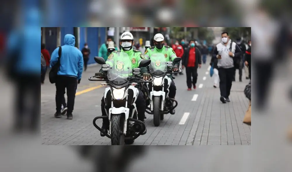 Locales y galerías serán multadas y clausuradas si no cumplen con protocolos y si sus trabajadores no tienen prueba negativa de COVID-19. (Foto: Jorge Cerdán / LaRepública)