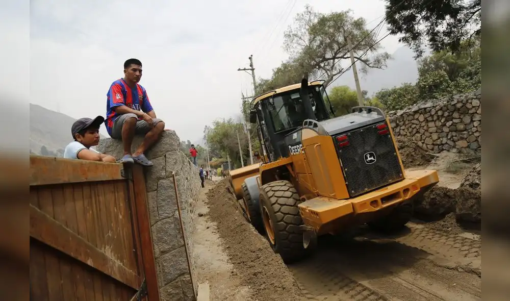El drama continúa para los afectados por huaicos en Santa Eulalia El drama continúa para los afectados por huaicos en Santa Eulalia