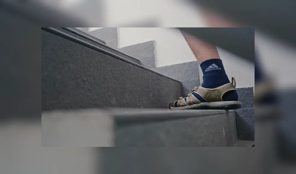 La vestimenta del protagonista del video ha generado comentarios de todo tipo en Facebook. La vestimenta del protagonista del video ha generado comentarios de todo tipo en Facebook.