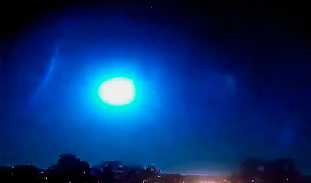 El fenómeno fue resgistrado por un observatorio, que se encuentra a 426,9 km del lugar donde ocurrió la explosión. Foto: captura web