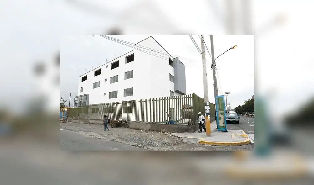 HOSPITAL INTERMINABLE HOSPITAL INTERMINABLE