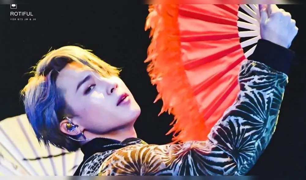 Desliza para ver más fotos de Jimin de BTS. Desliza para ver más fotos de Jimin de BTS.