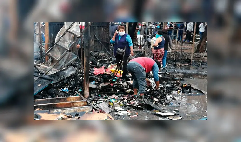 Algunos de los comerciantes llegaron desesperados al lugar para tratar de ingresar a rescatar sus pertenencias. Algunos de los comerciantes llegaron desesperados al lugar para tratar de ingresar a rescatar sus pertenencias.