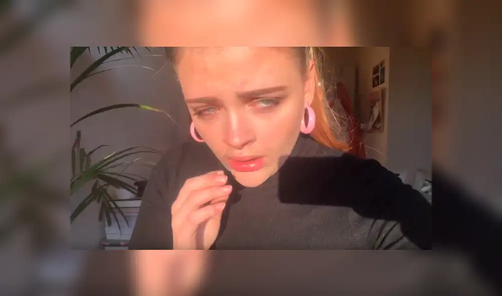 YouTube: La insólita historia de joven que paga su carrera con videos de sus estornudos [VIDEO]