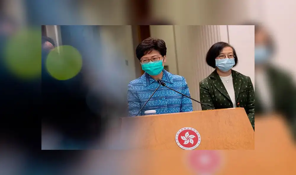 La jefa ejecutiva de Hong Kong, Carrie Lam (c), en rueda de prensa el martes. Foto: EFE La jefa ejecutiva de Hong Kong, Carrie Lam (c), en rueda de prensa el martes. Foto: EFE