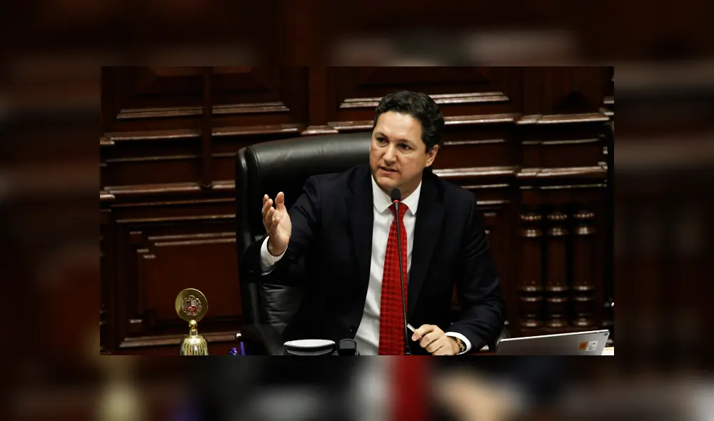 Salaverry presentó medida cautelar para detener proceso de sanción