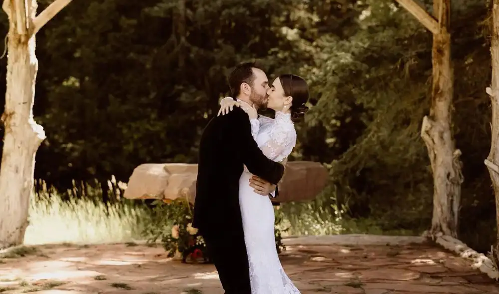 Lily Collins y Charlie McDowell se casaron en Colorado. Foto: Instagram Lily Collins y Charlie McDowell se casaron en Colorado. Foto: Instagram