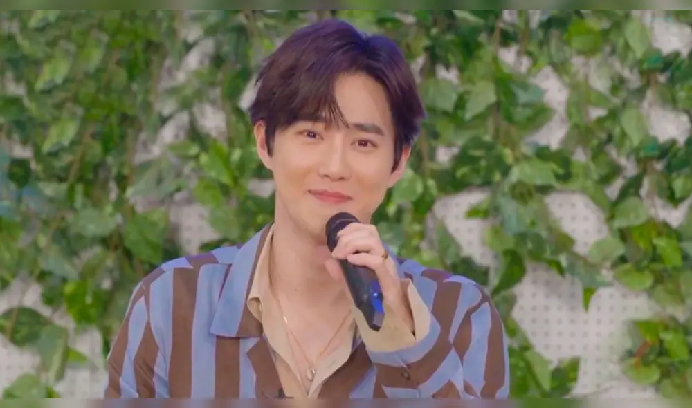 Kim Junmyeon  en VLive 'Suho's Online Fan Meeting O2asis'.