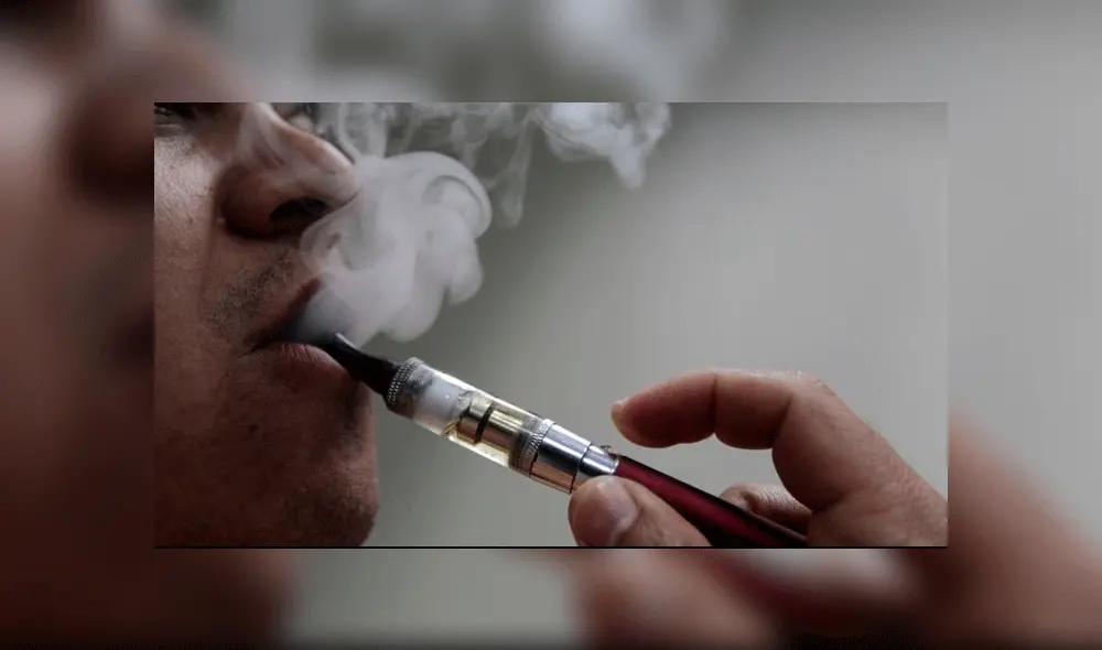 Cigarros electrónicos con sabores aumentan probabilidades de sufrir problemas cardíacos 