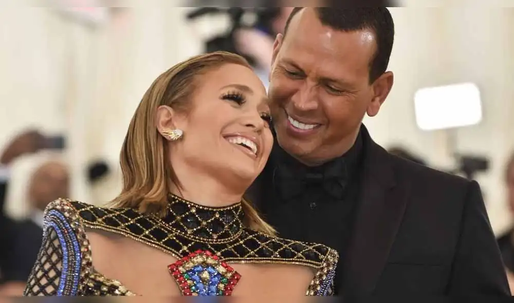 Hijo de Jennifer Lopez y Marc Anthony sorprende con broma pesada a Alex Rodríguez