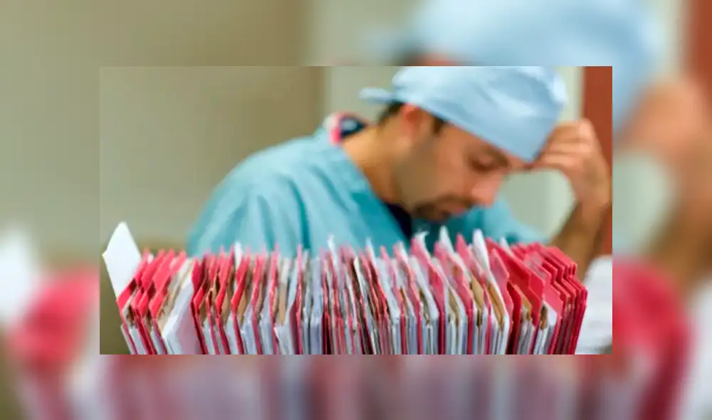 Estudiantes de medicina de último año se graduarán antes y ayudarán a luchar contra el coronavirus. Foto: Pulzo Estudiantes de medicina de último año se graduarán antes y ayudarán a luchar contra el coronavirus. Foto: Pulzo