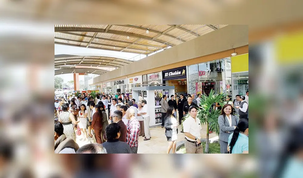 Fiestas Patrias: Casi 4 millones de peruanos visitarán centros comerciales
