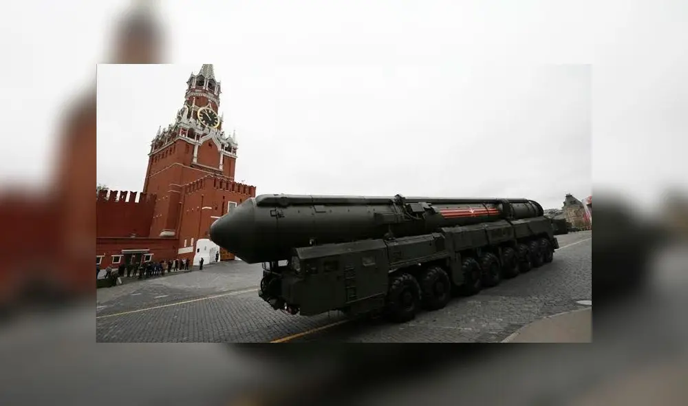 Misil Intercontinental en la Plaza Roja de Rusia. Foto: Alexander Zemlianichenko.