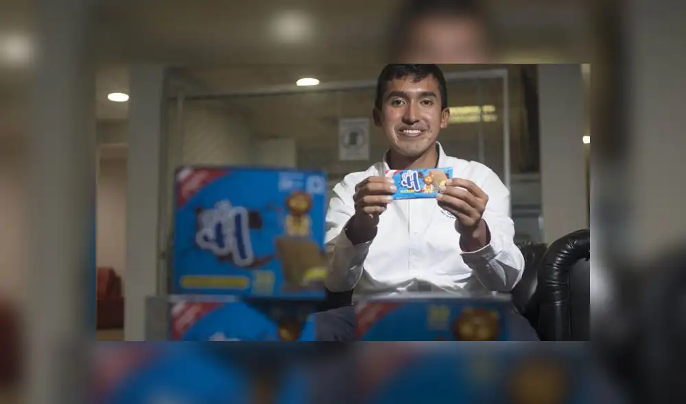 Julio Garay es creador de las galletas contra la anemia. Este año ganó el concurso de History Channel. Créditos: Jorge Cerdan / La República.