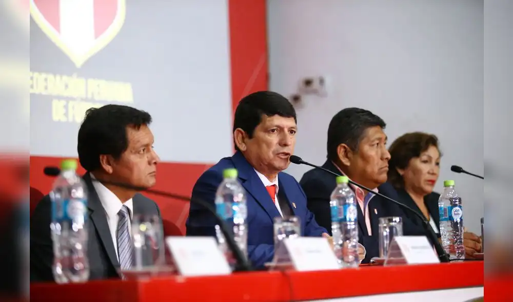 Los nuevos estatutos fueron aprobados por la Asamblea de Bases de la FPF. Foto: Difusión. Los nuevos estatutos fueron aprobados por la Asamblea de Bases de la FPF. Foto: Difusión.