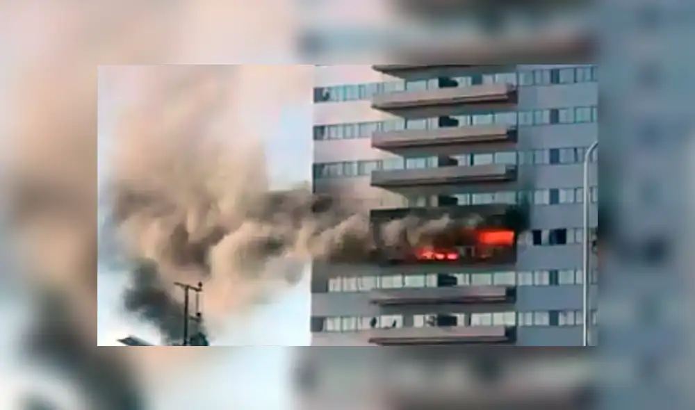 Incendio en edificio de Los Angeles Incendio en edificio de Los Angeles