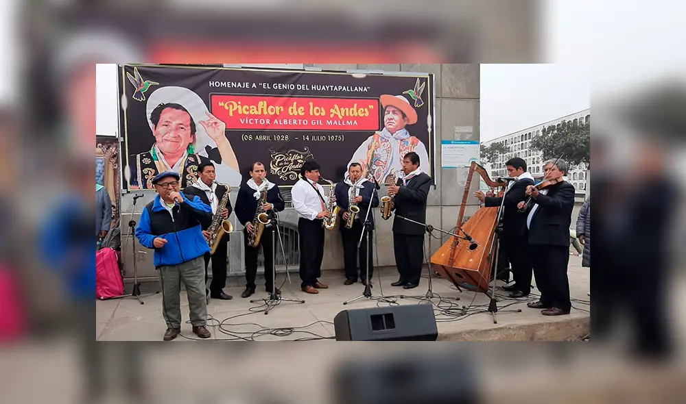 Picaflor de los Andes: Homenaje 44 años de su partída Física. (Fotos: Arlette Tello) Picaflor de los Andes: Homenaje 44 años de su partída Física. (Fotos: Arlette Tello)