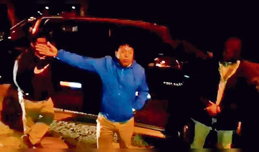 Ronderos detienen alcalde en La Libertad Ronderos detienen alcalde en La Libertad