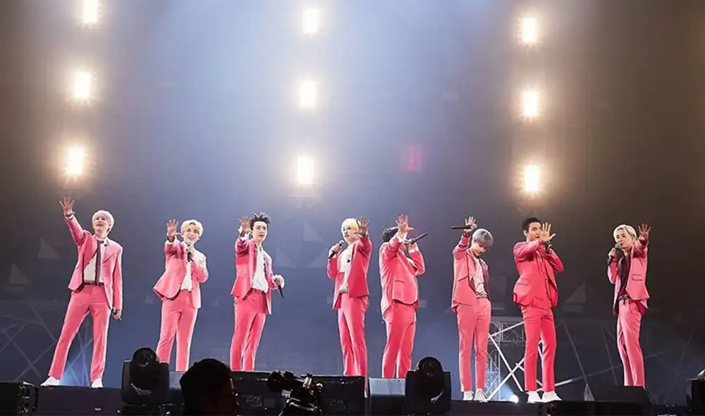 SUPER JUNIOR SUPER JUNIOR