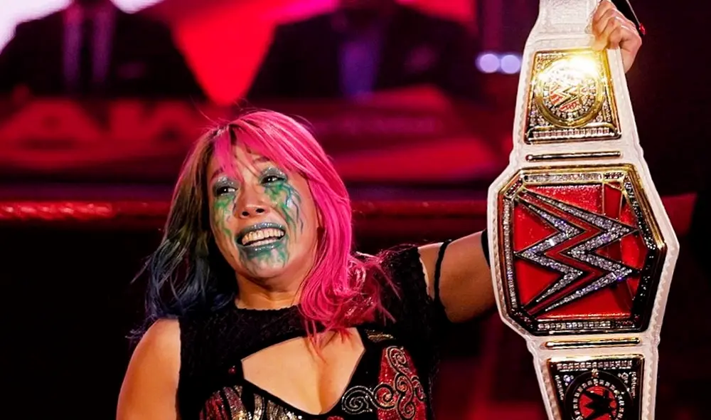 Asuka se convirtió en campeona femenina de Raw. Foto: WWE