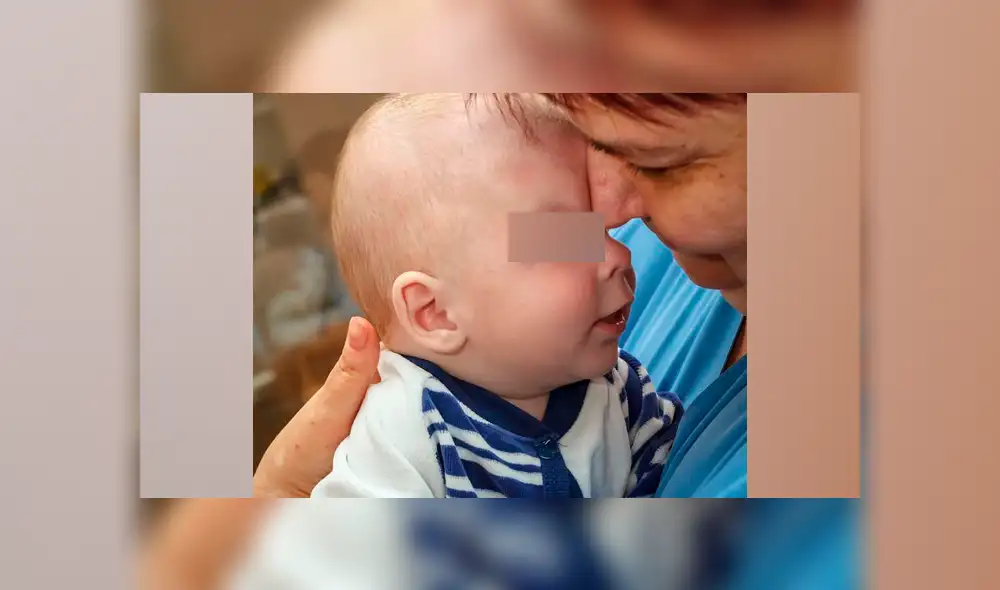 Bebé que nació sin ojos encuentra familia en Navidad tras ser abandonado por su madre Bebé que nació sin ojos encuentra familia en Navidad tras ser abandonado por su madre